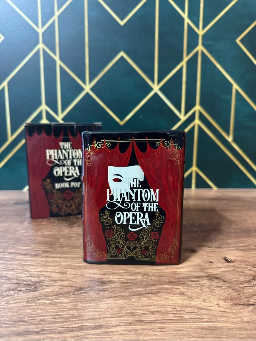 The Phantom of the Opera Decorative Book Pot - Red & Black